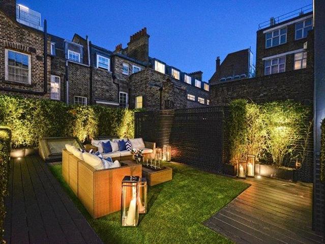 Flat for sale in Soho, Isle Of Man