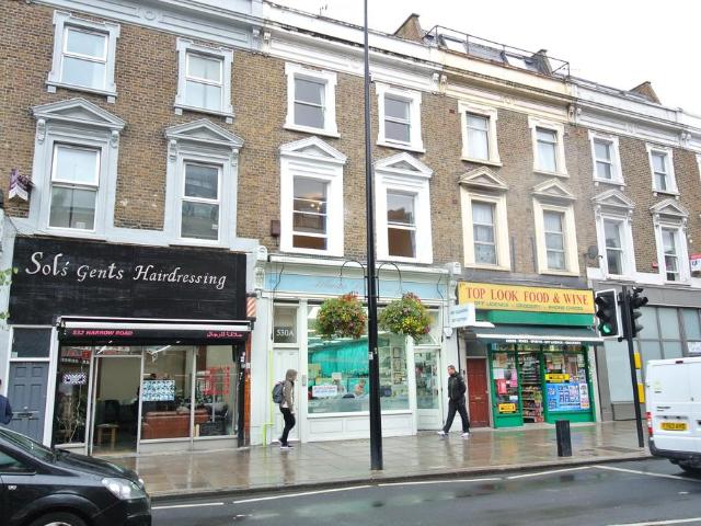 Flat for sale in Maida Hill, Greater London