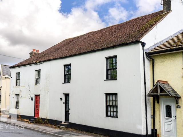 Flat for sale in Ringwood, Ashurst Bridge