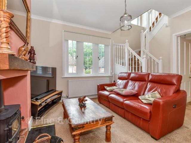 Flat for sale in Cross In Hand, East Sussex