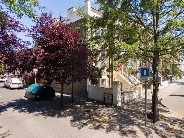 Flat for sale in London Borough of Brent, Greater London