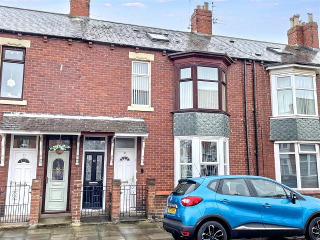 Flat for sale in Westoe, South Shields