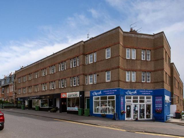 Flat for sale in Gullane, Scotland