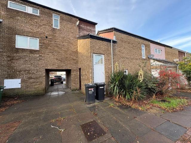 Flat for sale in North Bretton, Peterborough