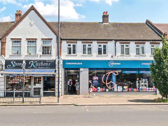 Flat for sale in London Borough of Lewisham, Greater London