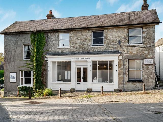 Flat for sale in Selborne, East Hampshire