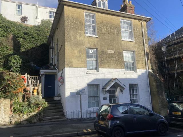 Flat for sale in Bonchurch, Ventnor