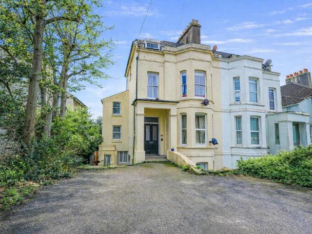Flat for sale in Silverhill, Guestling Green