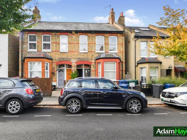 Flat for sale in London Borough of Barnet, Greater London