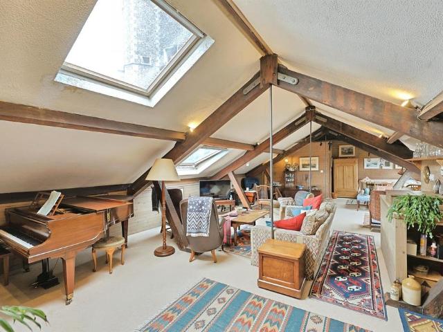 Flat for sale in Heigham Grove, East Bank