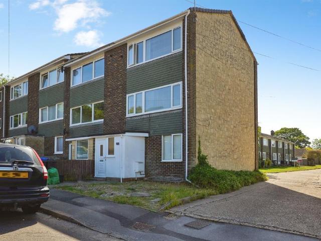 Flat for sale in Harnham, Salisbury