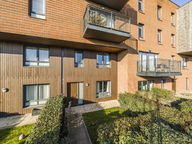Flat for sale in Horn Park, Greater London