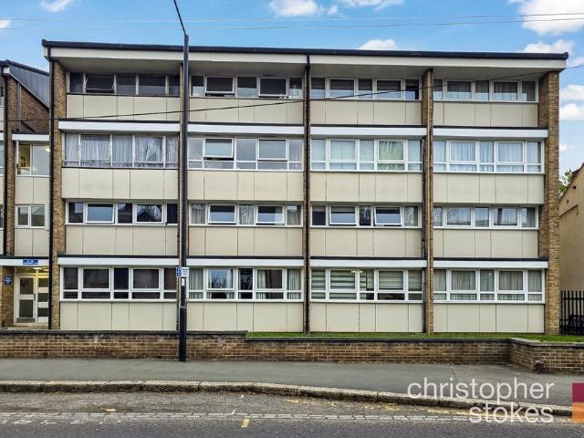 Flat for sale in Greater London