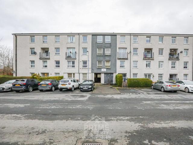 Flat for sale in Corseford, Flushing