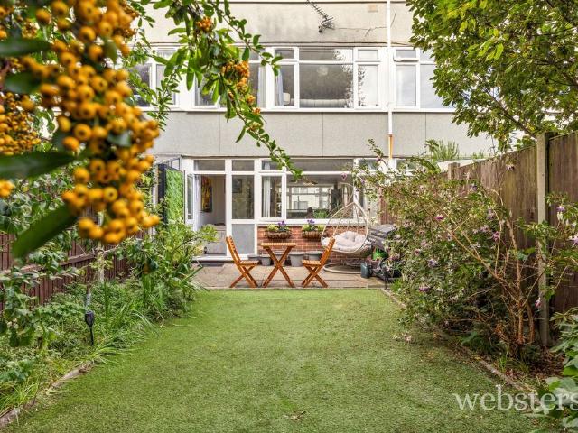 Flat for sale in Lakenham, Norwich