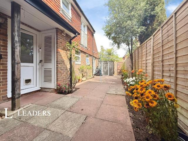 Flat for sale in Worthing, West Sussex