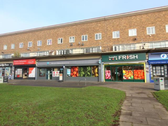 Flat for sale in Slough, Isle Of Man