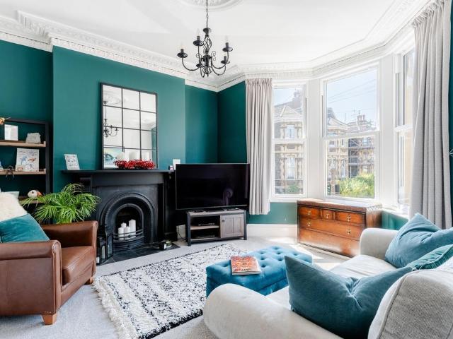 Flat for sale in Feckenham, City Of Bristol