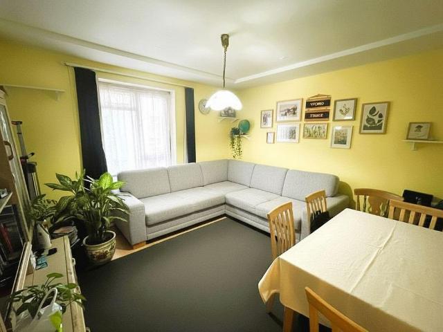 Flat for sale in London Borough of Ealing, Greenford