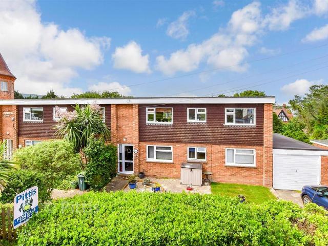 Flat for sale in Totland, Isle Of Man
