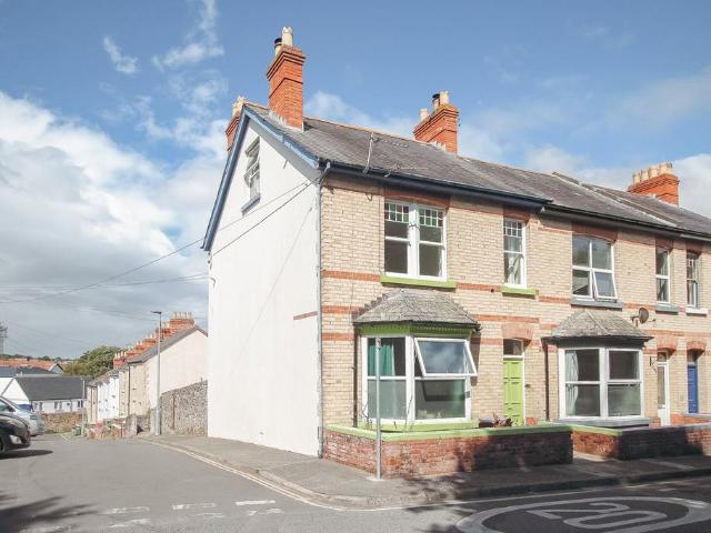 Flat for sale in Brandis Corner, Devon