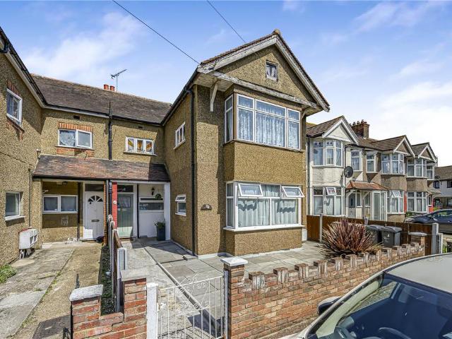 Flat for sale in Greater London