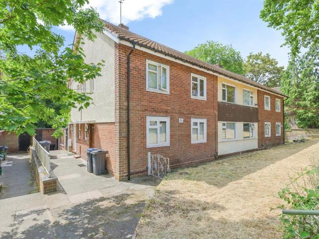 Flat for sale in Moor End Green, Gravelly Hill
