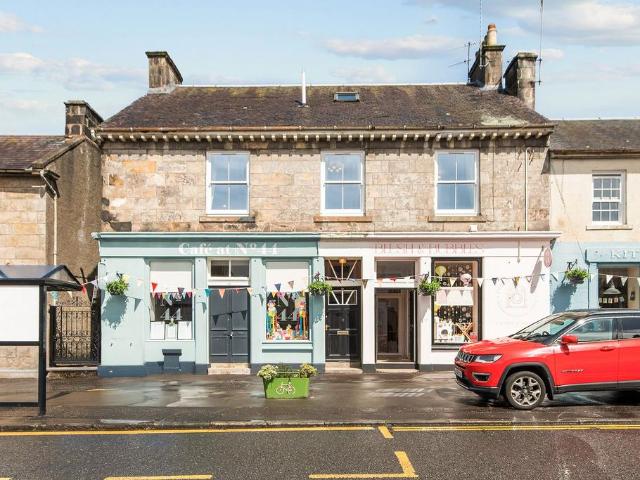 Flat for sale in Lower Mains, Dollar