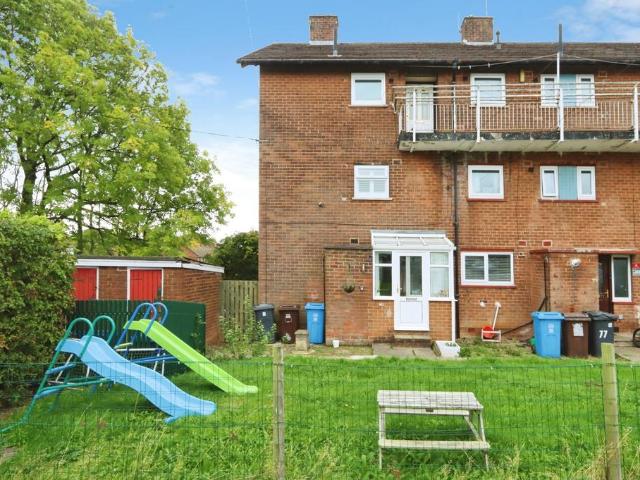 Flat for sale in Lowedges, Sheffield