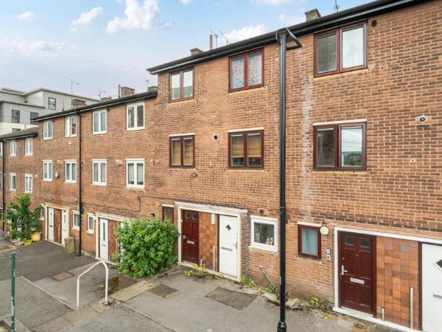 Flat for sale in Saint Vincent's, Netherthorpe