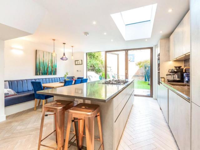 Flat for sale in London Borough of Camden, Greater London