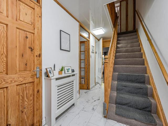 Flat for sale in London Borough of Lewisham, New Cross