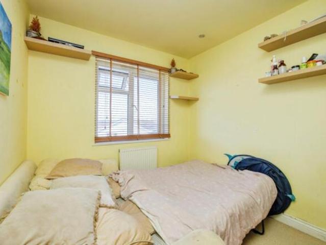 Maisonette for sale in Mount Wise