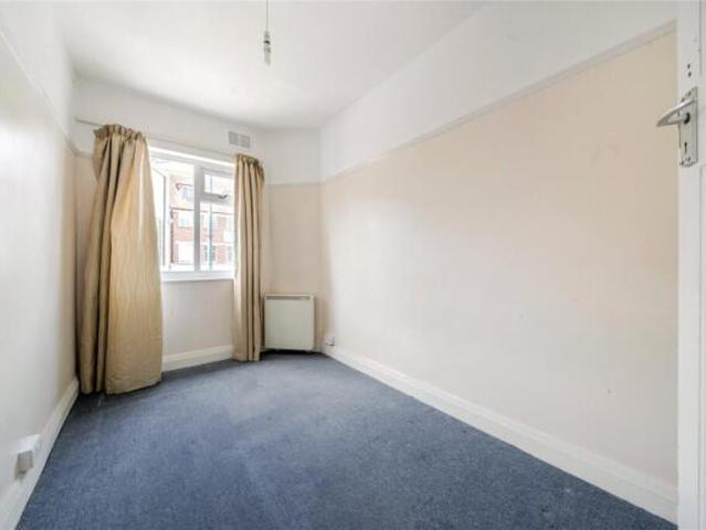 Maisonette for sale in Shortlands, Greater London