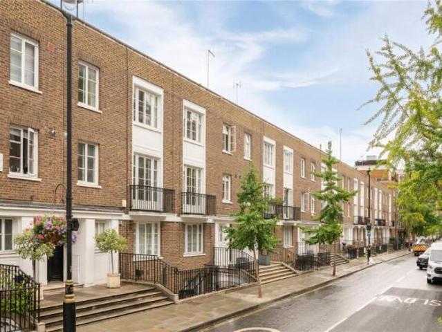 Maisonette for sale in Bryanston, Dorset