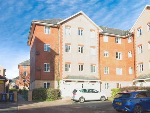 Maisonette for sale in Wales