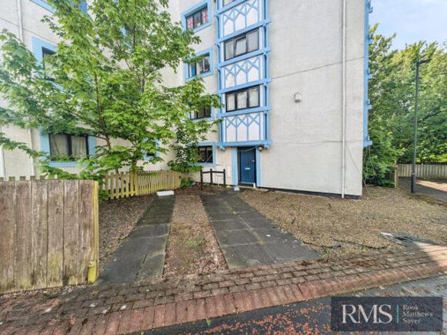 Maisonette for sale in Kenton, Newcastle Upon Tyne