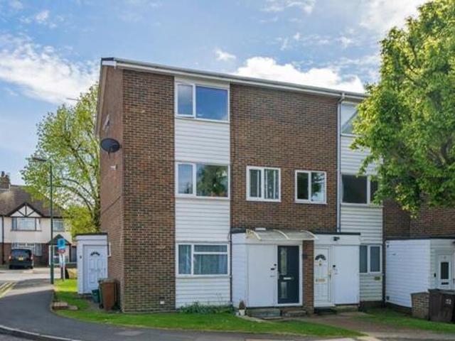House for sale in Surrey