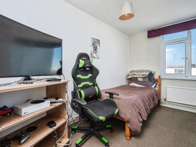 Maisonette for sale in Follaton, Strode