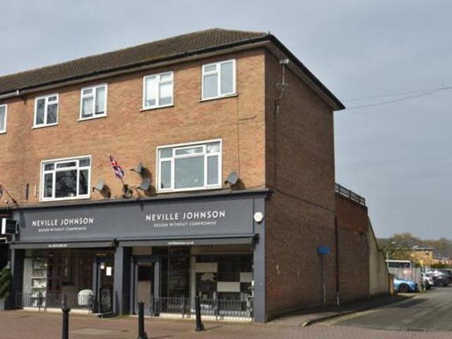 House for sale in Gerrards Cross, Denham