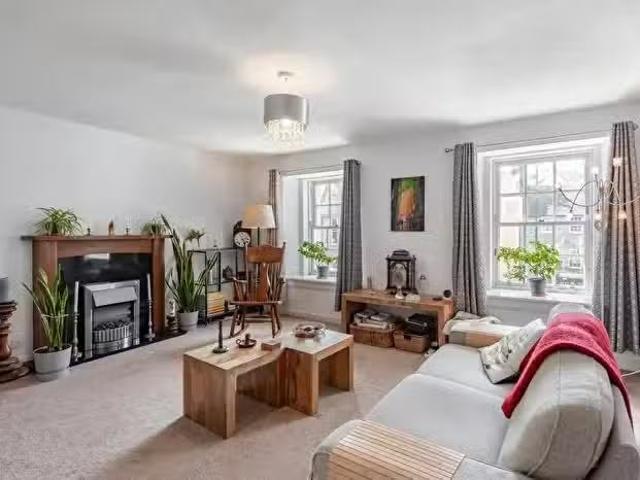 House for sale in Linlithgow Bridge