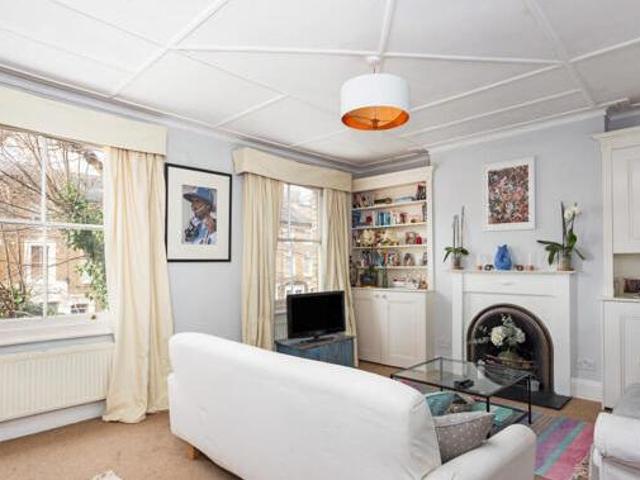 House for sale in Lyons, Greater London