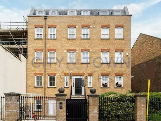 House for sale in Lyons, Greater London