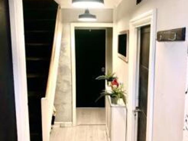Maisonette for sale in West Ham, Greater London