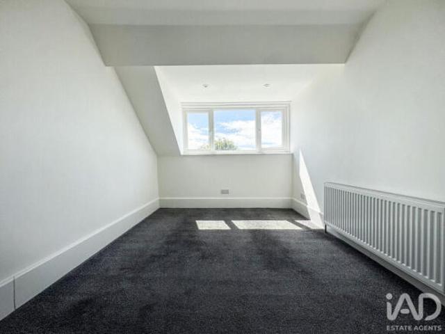 Maisonette for sale in Mount Wise