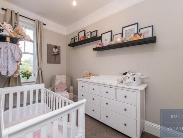 Maisonette for sale in Digby, Watergate