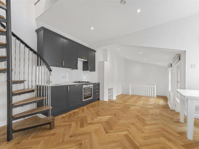 Duplex for sale in Fulham