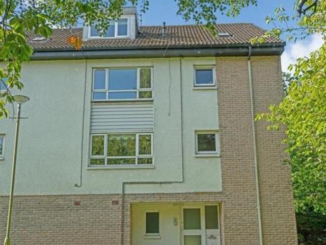 House for sale in Castlehead, Glenburn