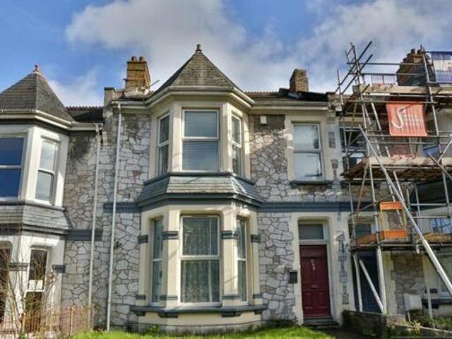 House for sale in Follaton, Strode