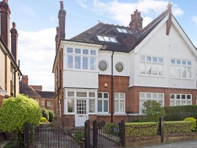 House for sale in City of London, Greater London